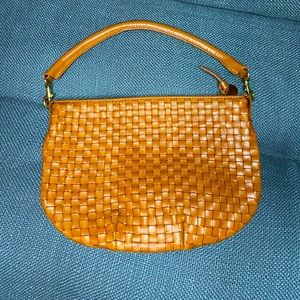 Clare V petit moyen messenger